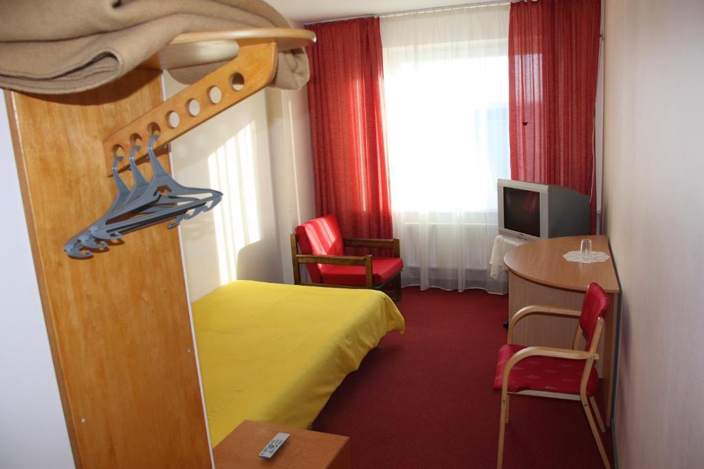 Hotel Madona Ngoại thất bức ảnh
