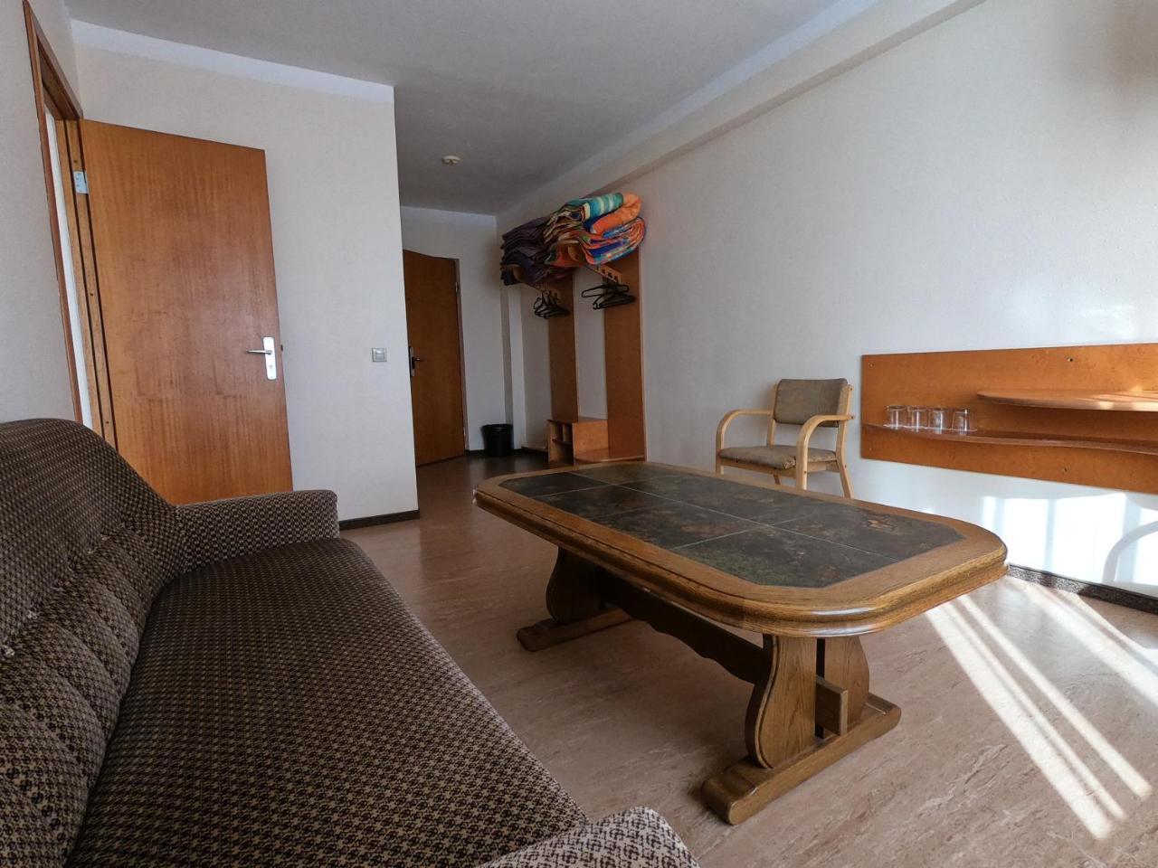 Hotel Madona Ngoại thất bức ảnh